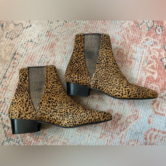 Pure Navy Booties - Picture 3 of 3